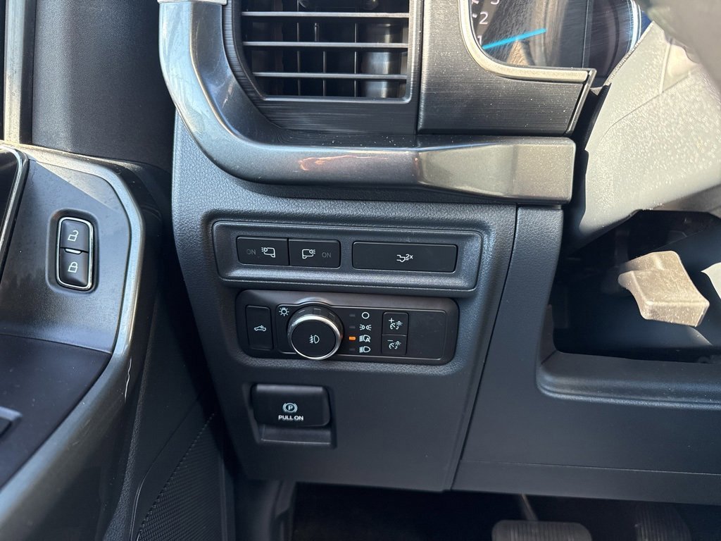 Certified 2022 Ford F150 XLT w/ Equipment Group 302A High image 14