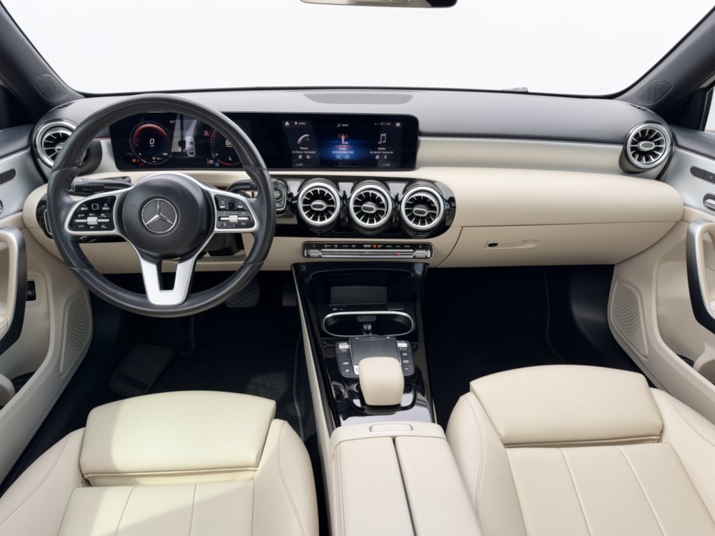 Used 2021 Mercedes-Benz A 220 4MATIC image 17