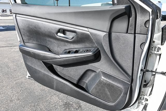Used 2021 Nissan Sentra SV FWD image 23