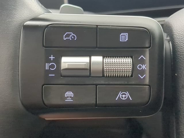 Used 2024 Hyundai Santa Fe SE FWD image 25