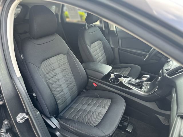 Certified 2017 Ford Edge SEL AWD/4WD image 26