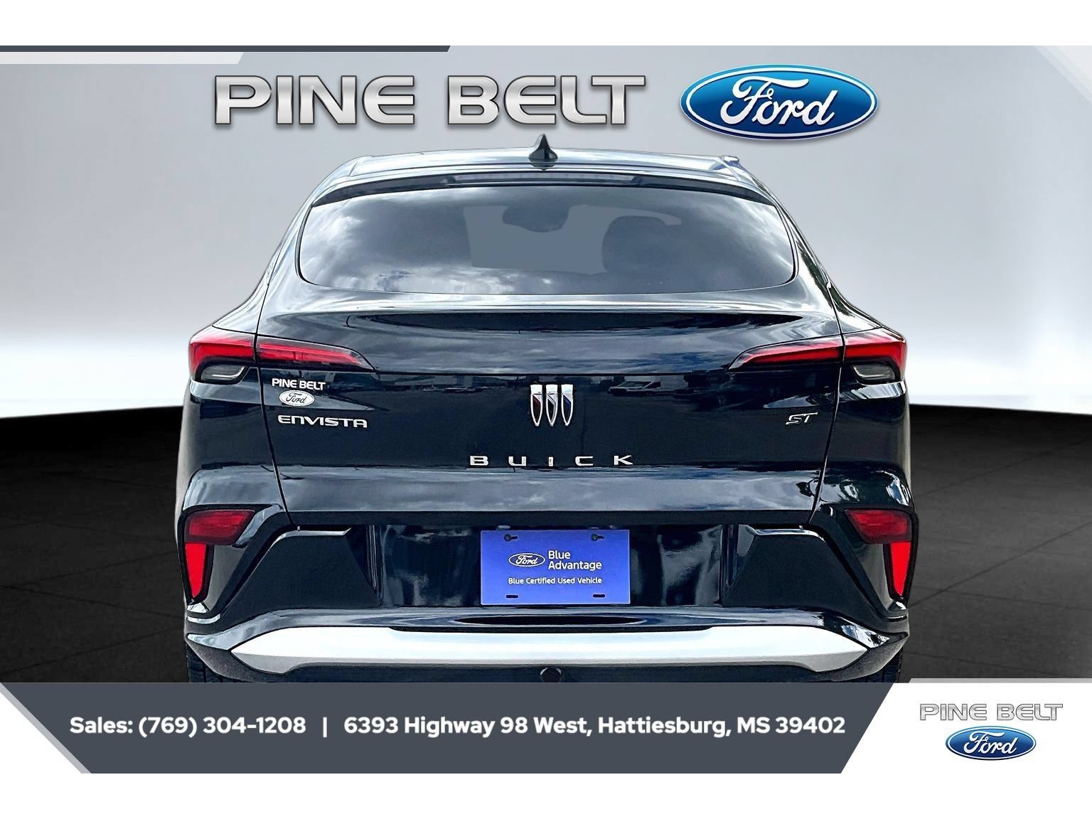 Used 2024 Buick Envista Sport Touring w/ Convenience I Package FWD image 4