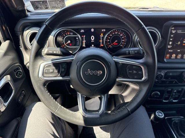 Used 2021 Jeep Wrangler Unlimited Sahara image 35