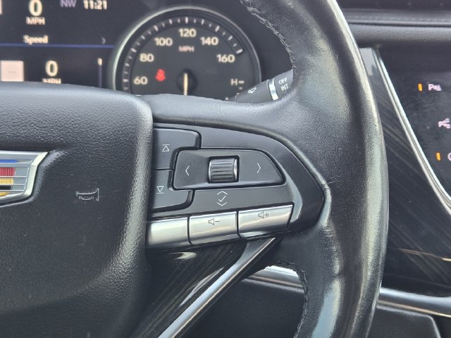Used 2020 Cadillac XT6 Premium Luxury FWD image 27
