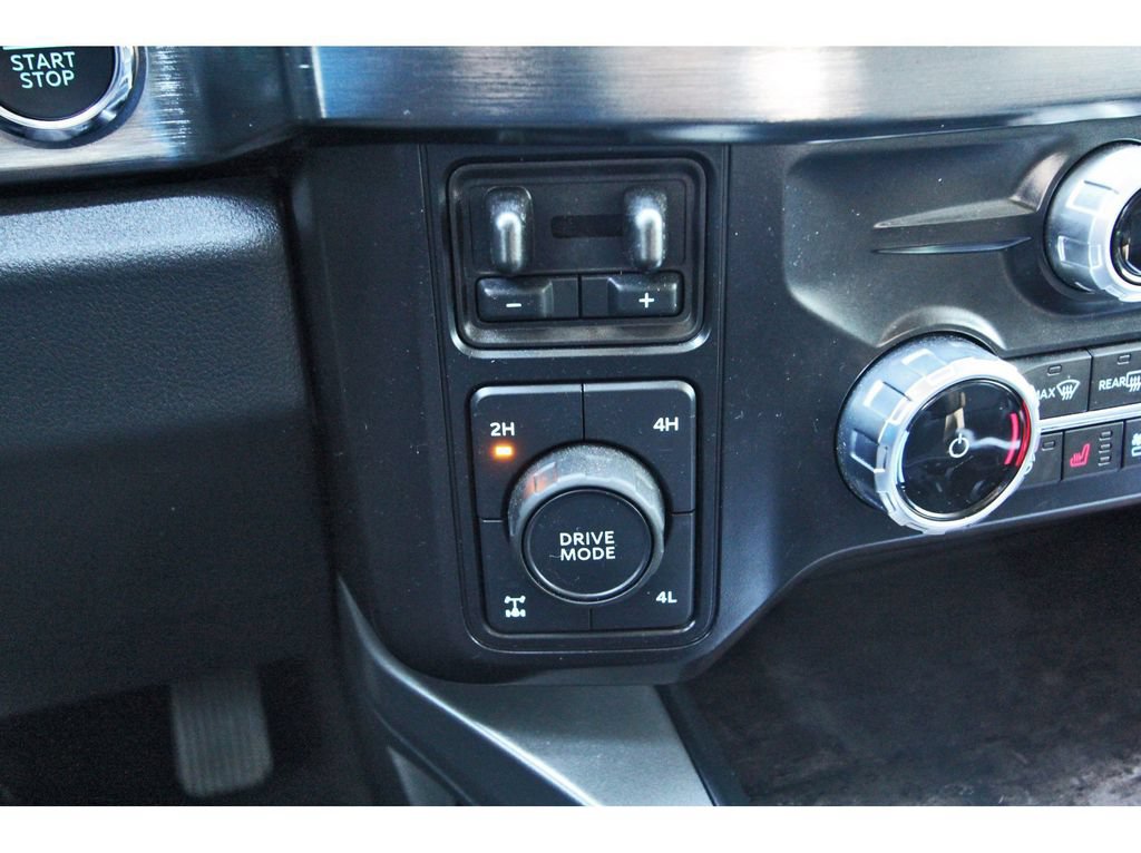 Certified 2024 Ford F350 Lariat w/ Lariat Ultimate Package AWD/4WD image 25