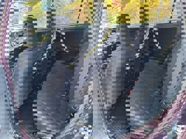 Used 2017 Toyota RAV4 LE image 11