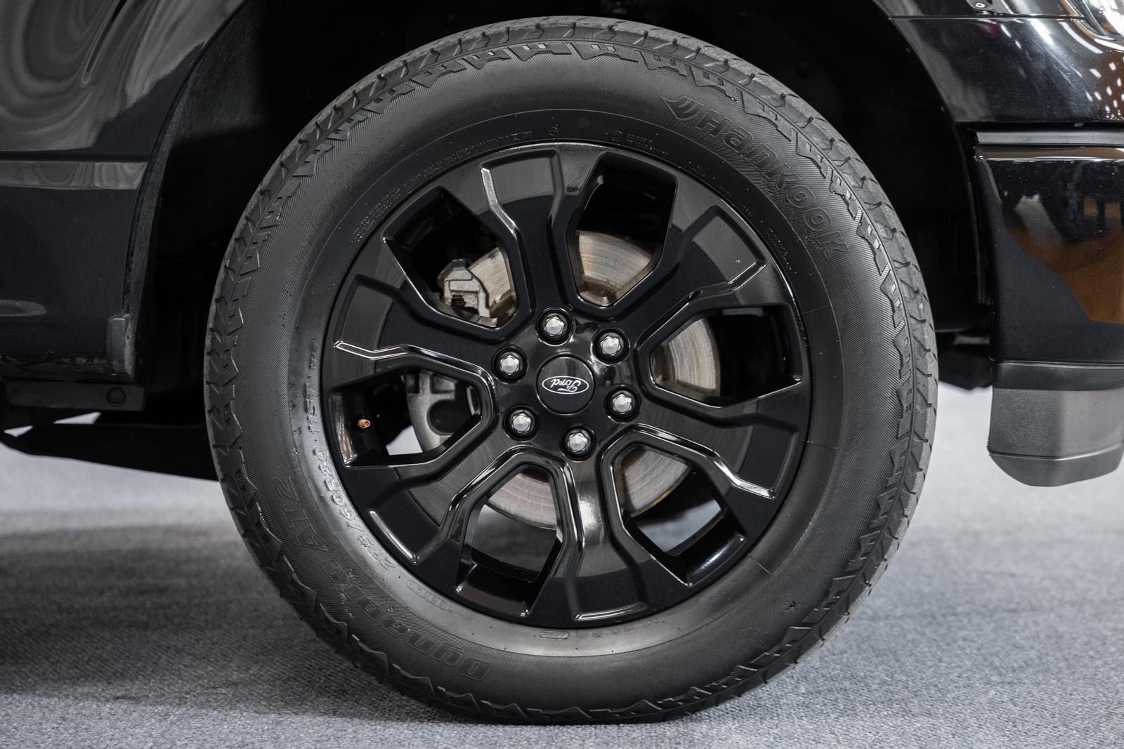 Certified 2022 Ford F150 Lariat w/ Equipment Group 502A High image 18