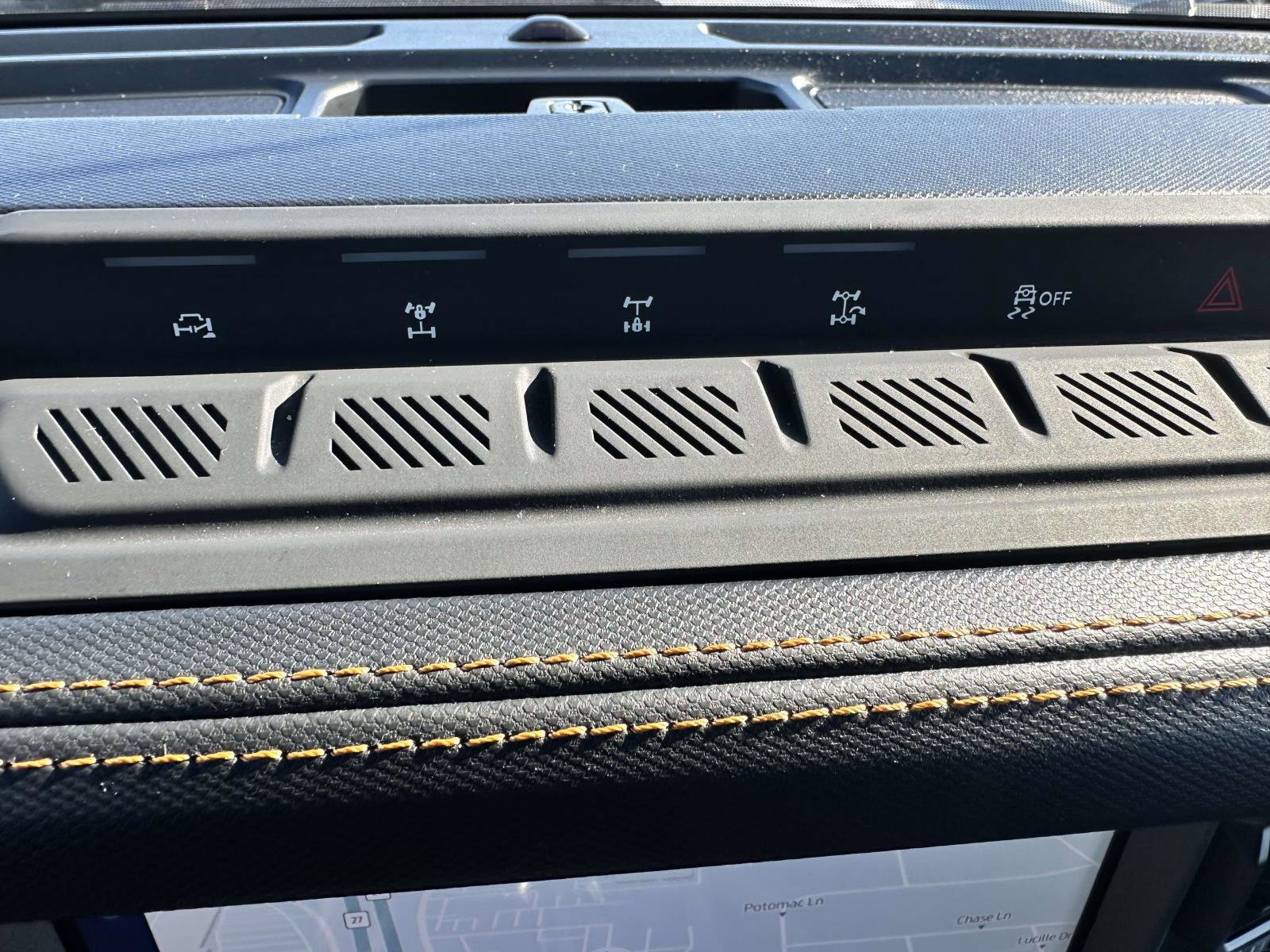 Certified 2024 Ford Bronco Badlands w/ Sasquatch Package image 20