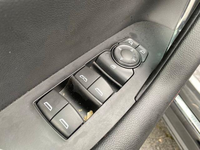 Used 2025 Chevrolet Blazer RS FWD image 13