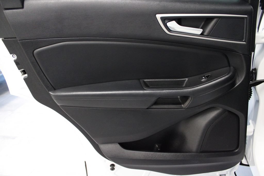 Certified 2024 Ford Edge SEL AWD/4WD image 37