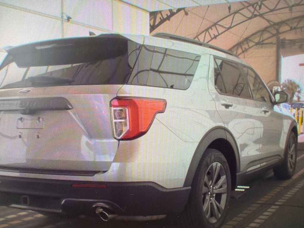 Certified 2023 Ford Explorer XLT w/ Equipment Group 202A RWD image 2