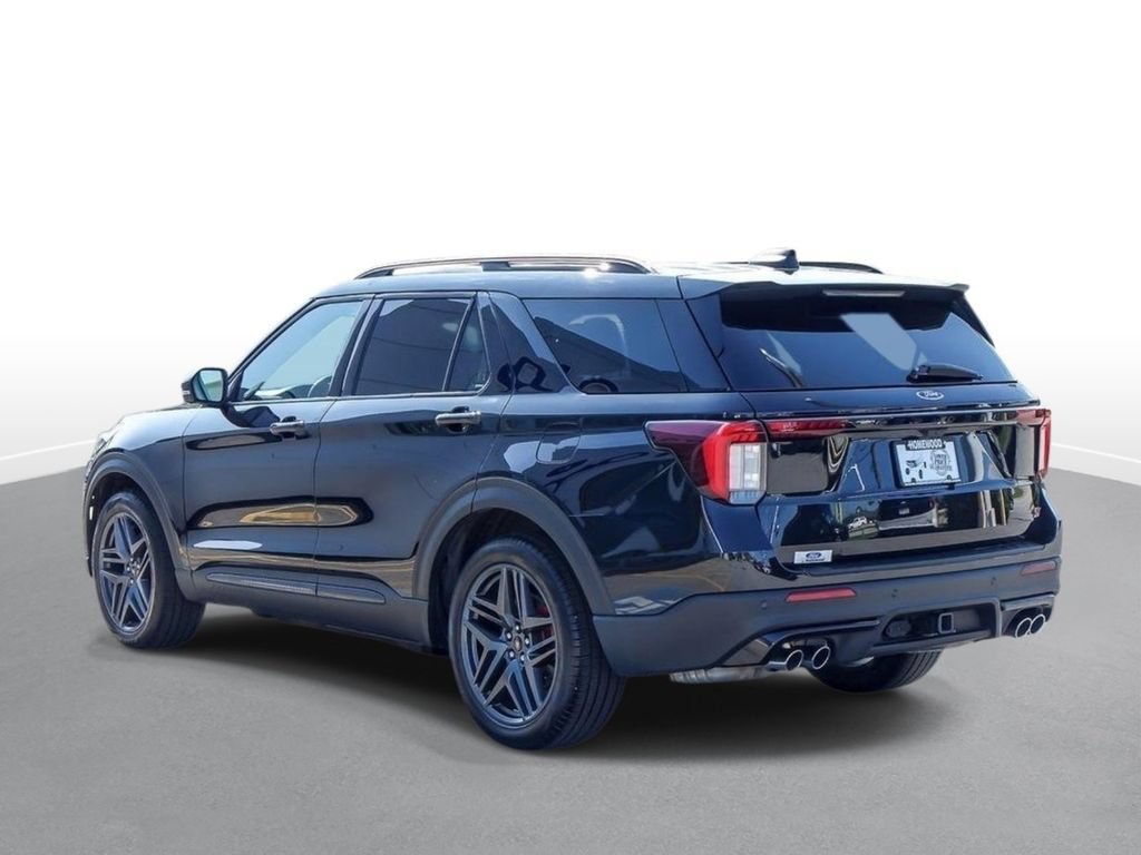 Certified 2025 Ford Explorer ST AWD/4WD image 5