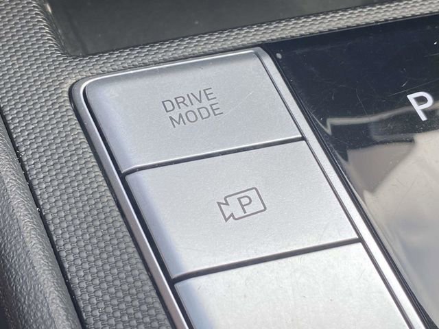 Used 2023 Hyundai Elantra SEL w/ Convenience Package FWD image 30