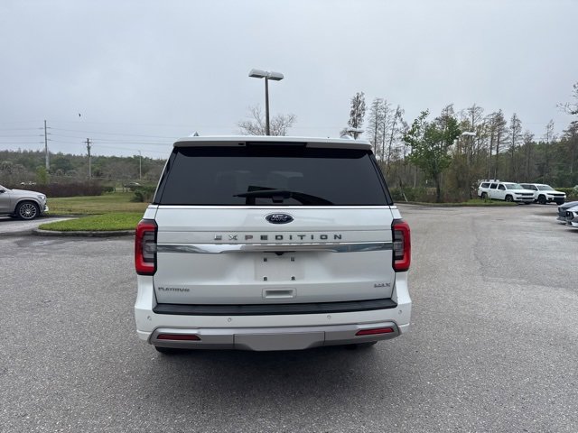Certified 2022 Ford Expedition Max Platinum image 4