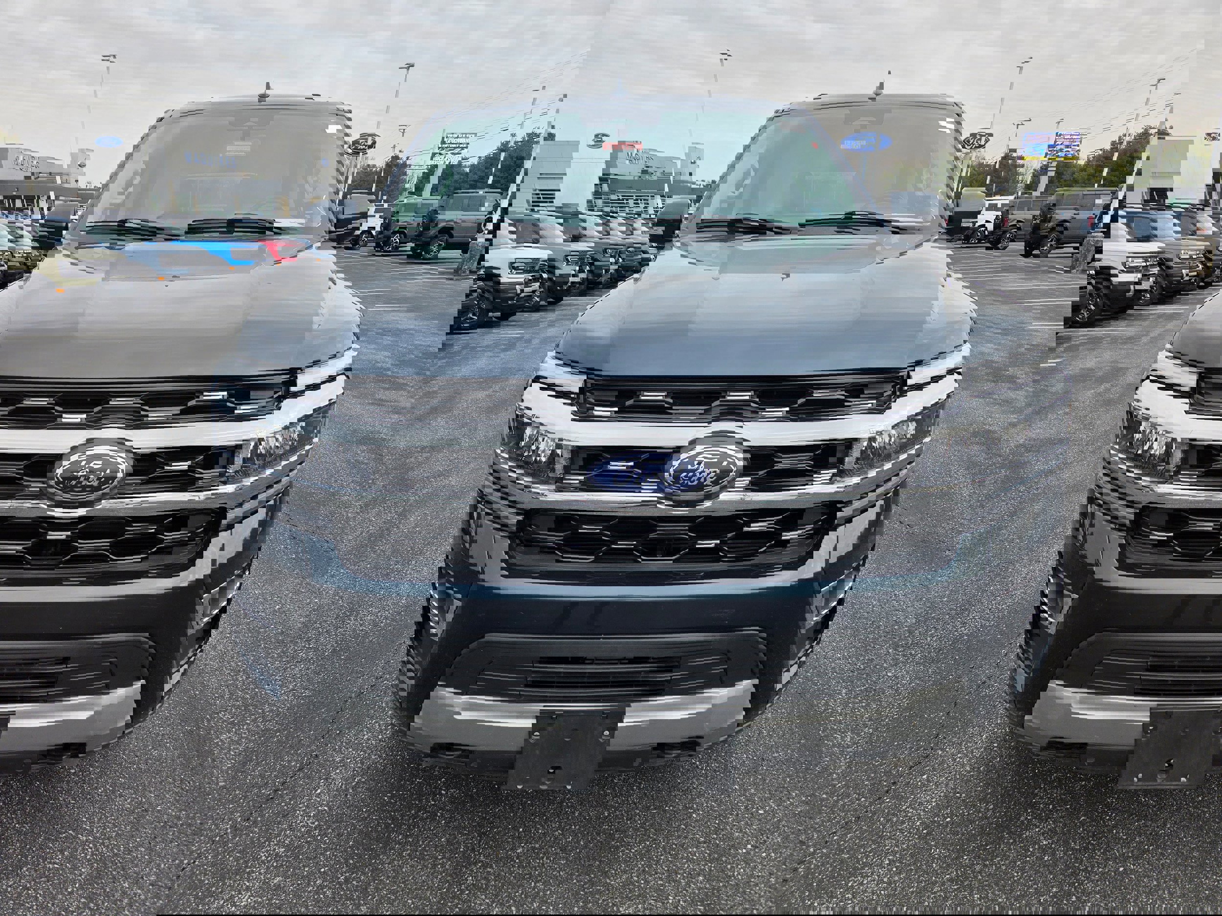 Certified 2022 Ford Expedition Limited image 8