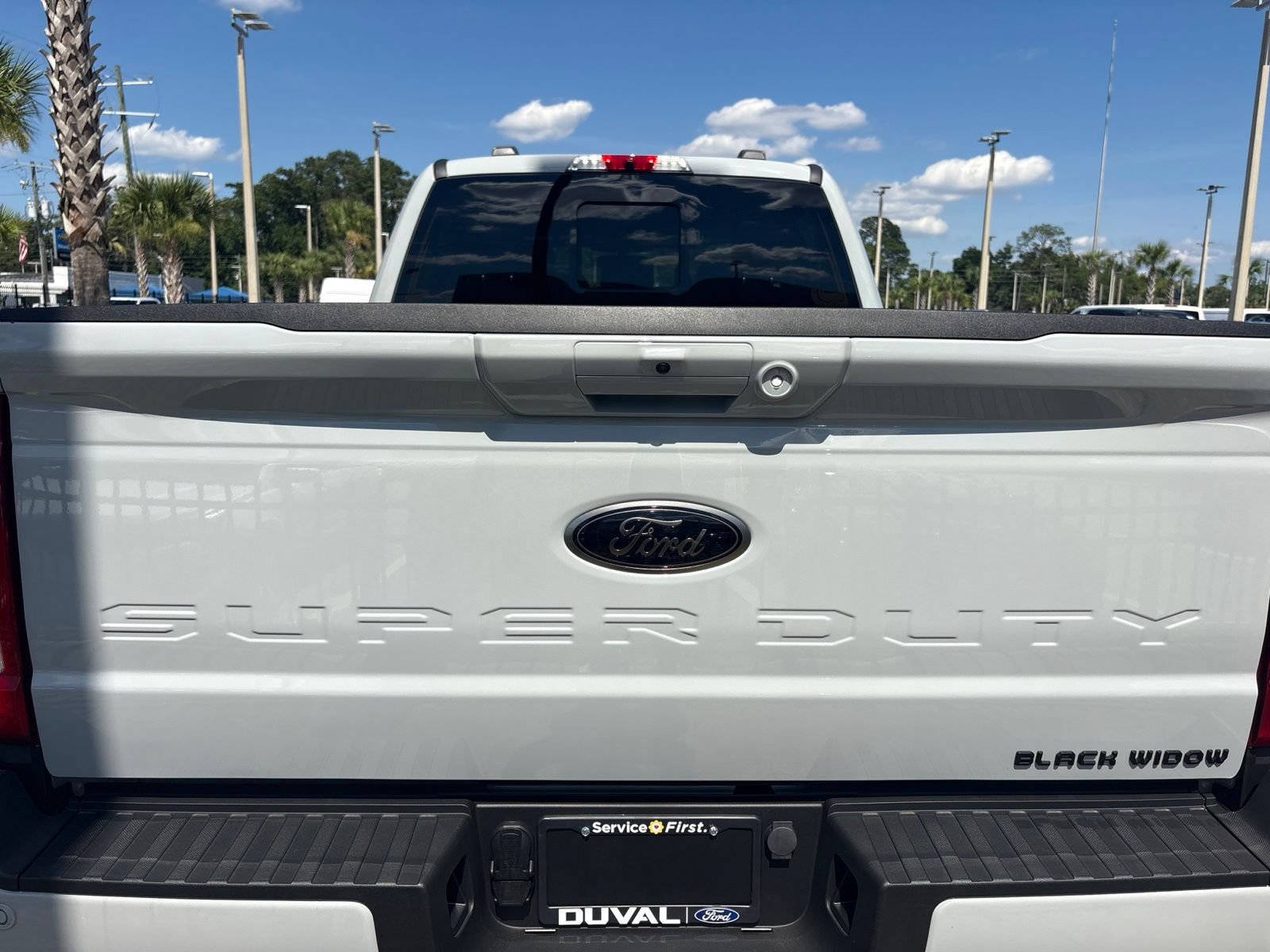 Certified 2025 Ford F250 Lariat w/ Lariat Ultimate Package AWD/4WD image 12