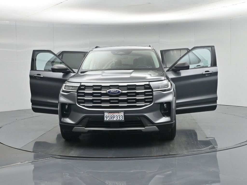 Certified 2025 Ford Explorer Active w/ Active Comfort Package RWD image 35