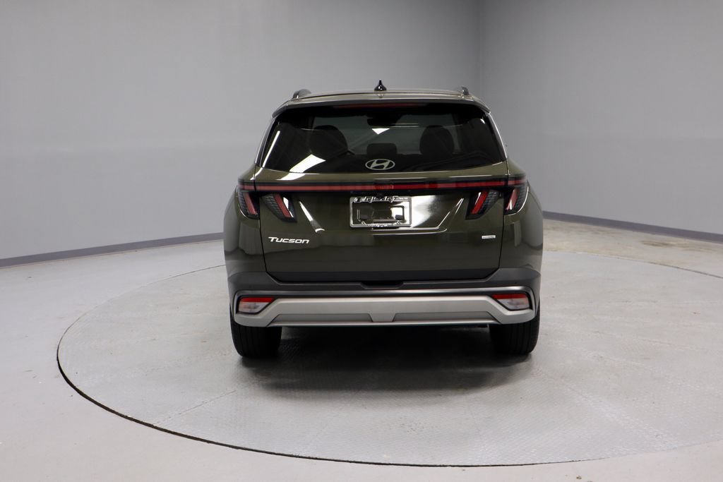 Used 2025 Hyundai Tucson Limited AWD/4WD image 11