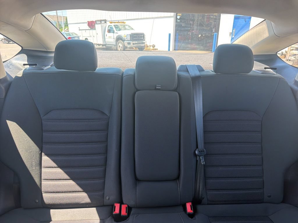 Certified 2019 Ford Fusion SE FWD image 43