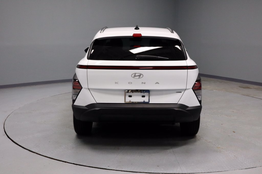 Used 2024 Hyundai Kona SEL w/ Convenience Package AWD/4WD image 10