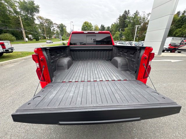 Used 2021 Chevrolet Silverado 1500 LT Trail Boss w/ Convenience Package II AWD/4WD image 10