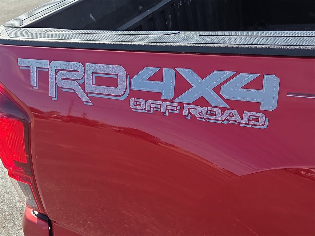 Used 2019 Toyota Tacoma 4x4 Double Cab image 16