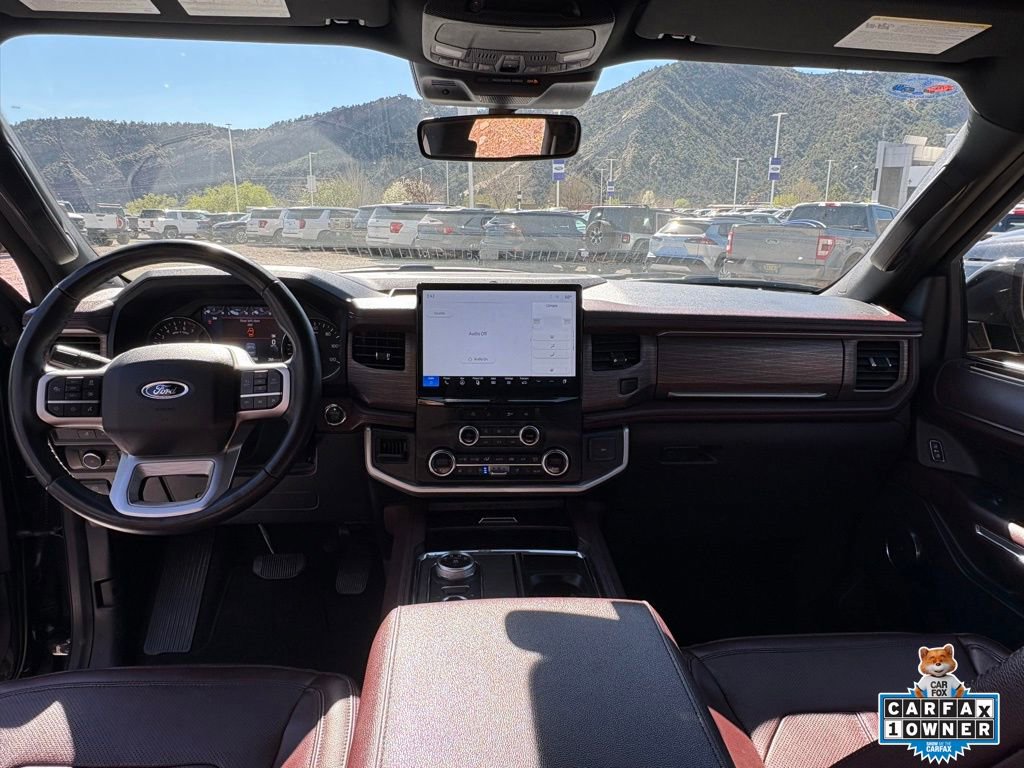 Certified 2024 Ford Expedition Limited image 4