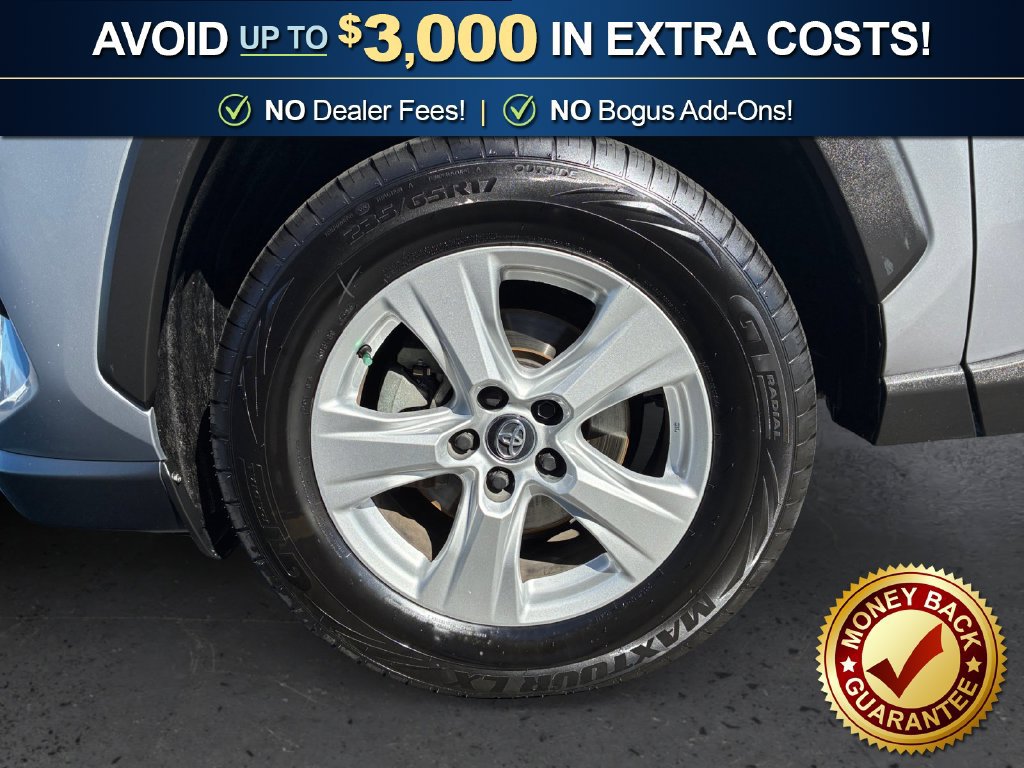 Used 2023 Toyota RAV4 XLE Premium FWD image 13