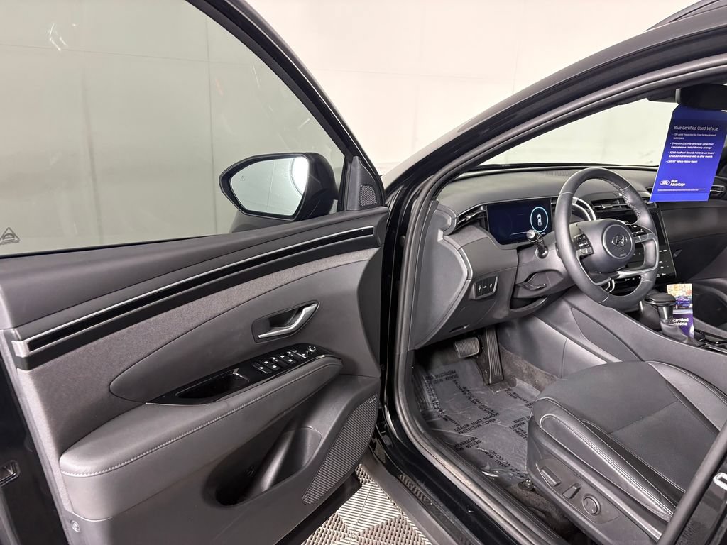 Used 2024 Hyundai Santa Cruz Limited AWD/4WD image 11