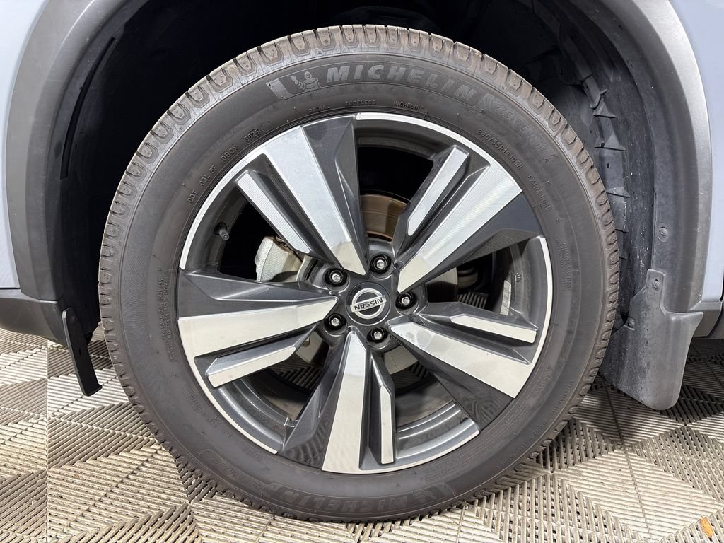Used 2021 Nissan Rogue SL w/ Premium Package FWD image 14