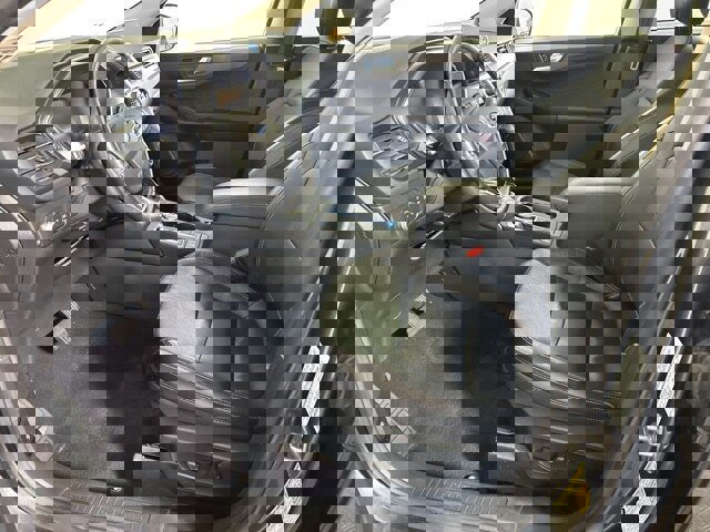 Certified 2020 Ford Escape Titanium w/ Titanium Premium Package 2.0 image 9