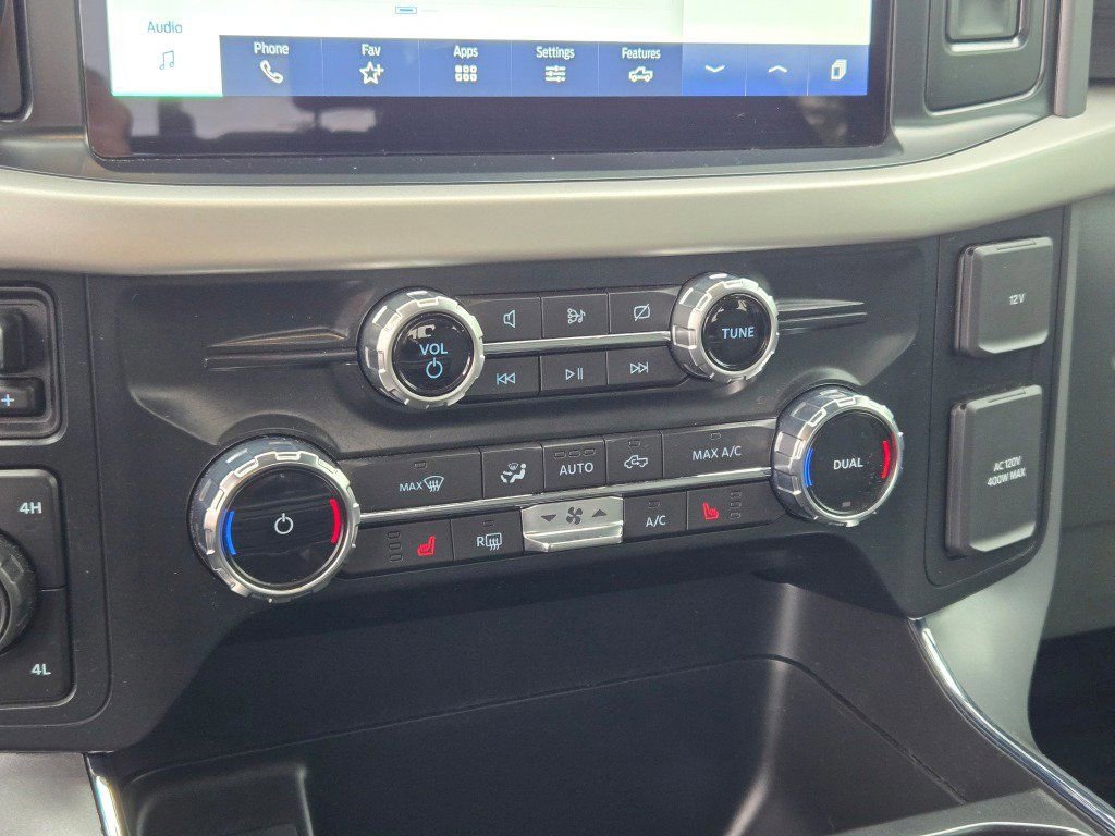 Certified 2022 Ford F150 XLT w/ Equipment Group 302A High image 26