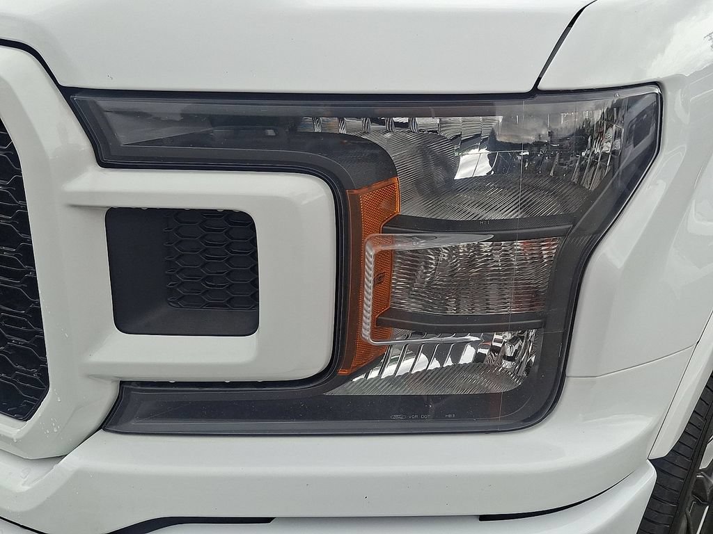 Certified 2018 Ford F150 XLT w/ Equipment Group 302A Luxury AWD/4WD image 9