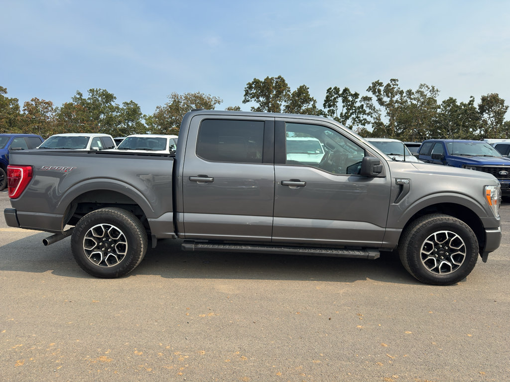 Certified 2022 Ford F150 XLT w/ Equipment Group 301A Mid AWD/4WD image 4