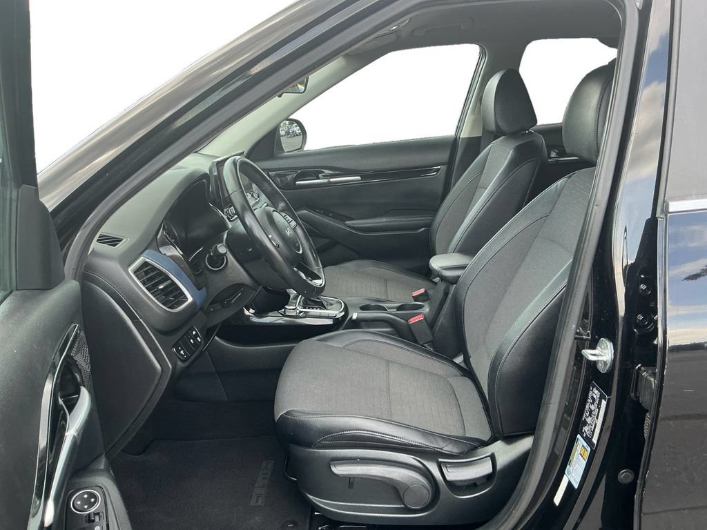 Used 2023 Kia Seltos S w/ Navigation Package FWD image 14