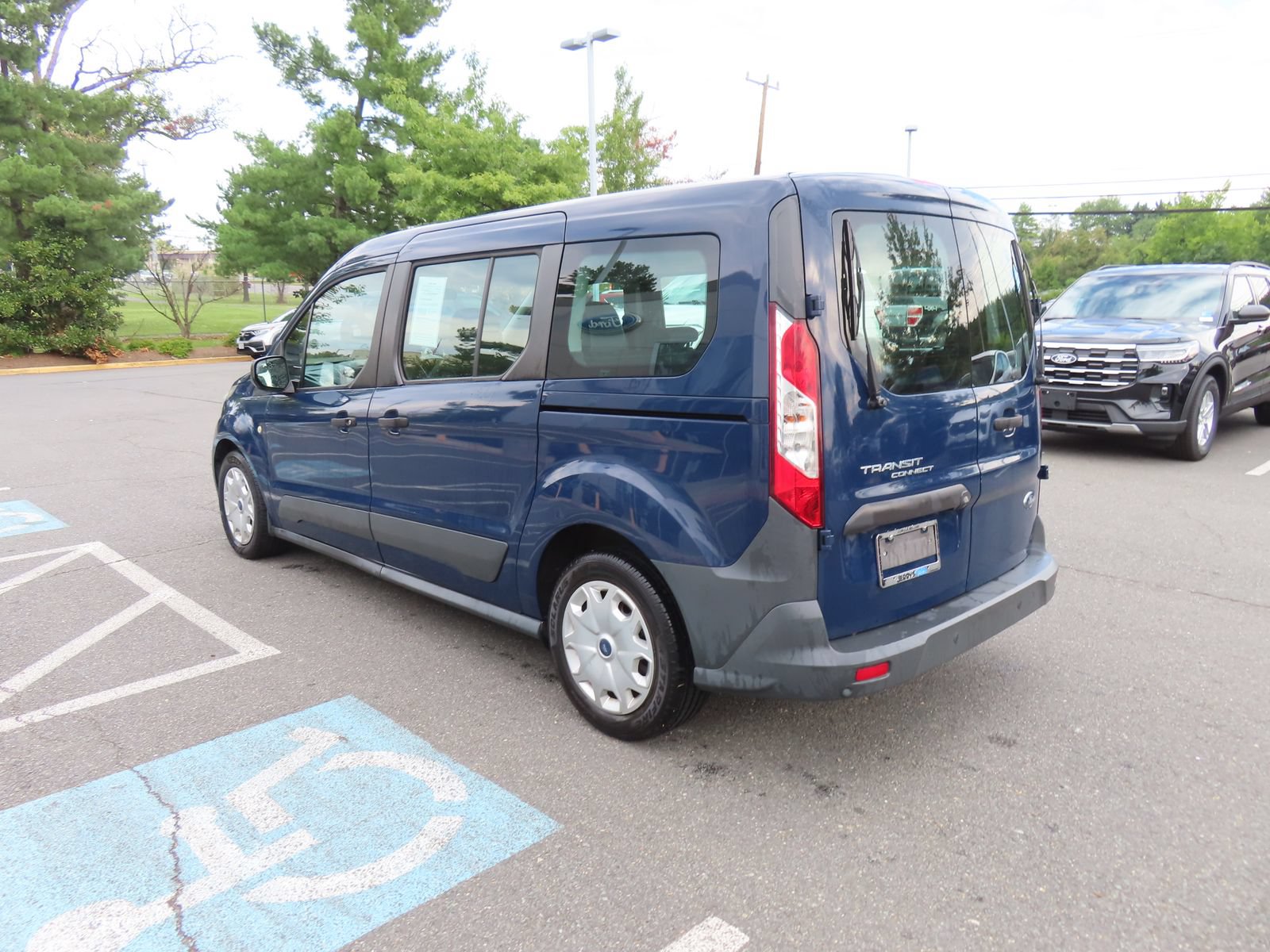 Certified 2017 Ford Transit Connect XL FWD image 7