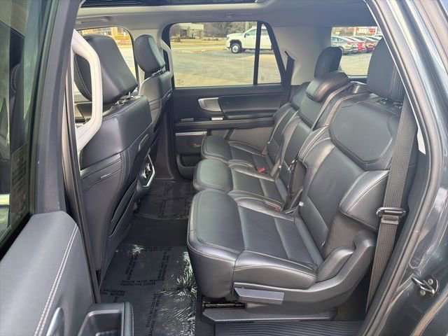 Certified 2025 Ford Expedition Max Platinum image 22