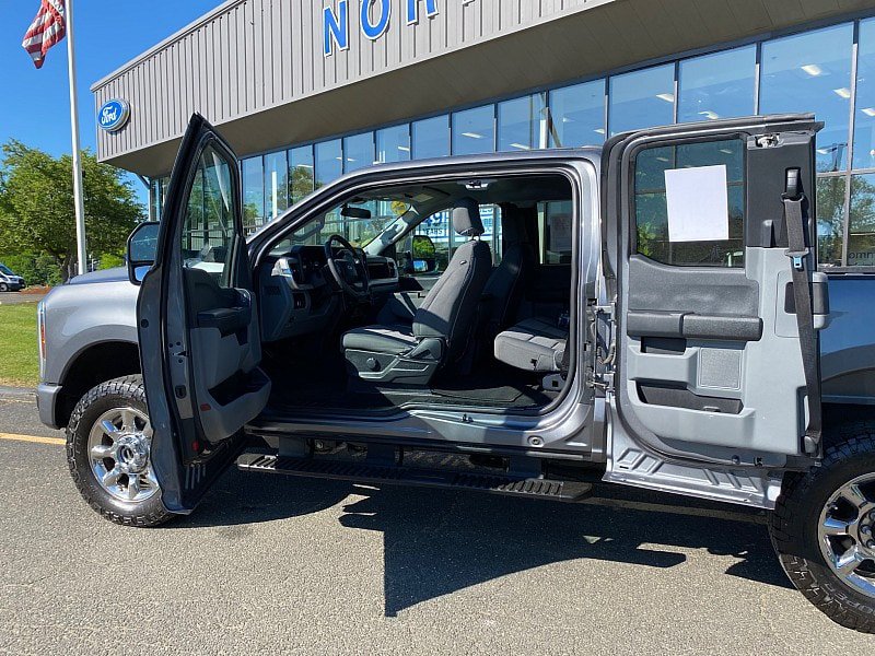 Certified 2024 Ford F350 XL w/ STX Appearance Package AWD/4WD image 11