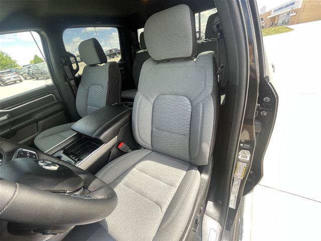 Used 2025 RAM 1500 Big Horn AWD/4WD image 18