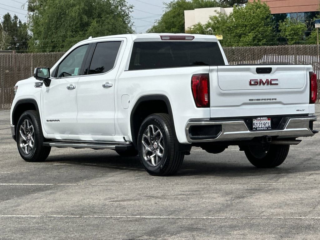 Used 2025 GMC Sierra 1500 SLT w/ SLT Premium Package RWD image 5