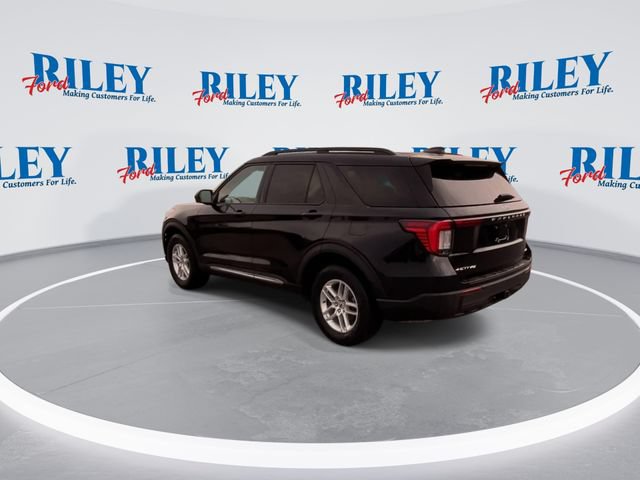 Certified 2025 Ford Explorer Active AWD/4WD image 7