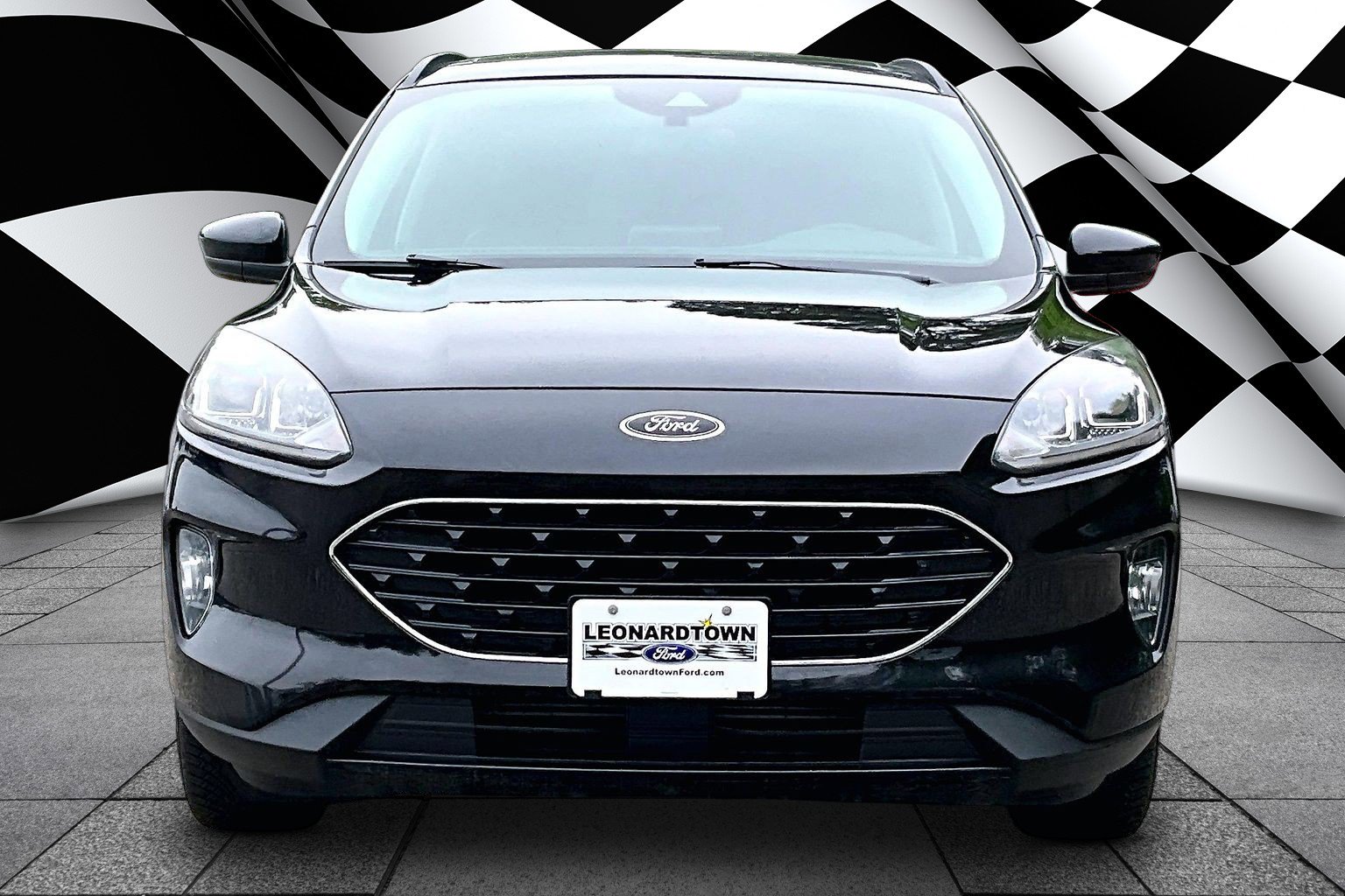 Certified 2022 Ford Escape SEL w/ SEL Stealth AWD Package image 3