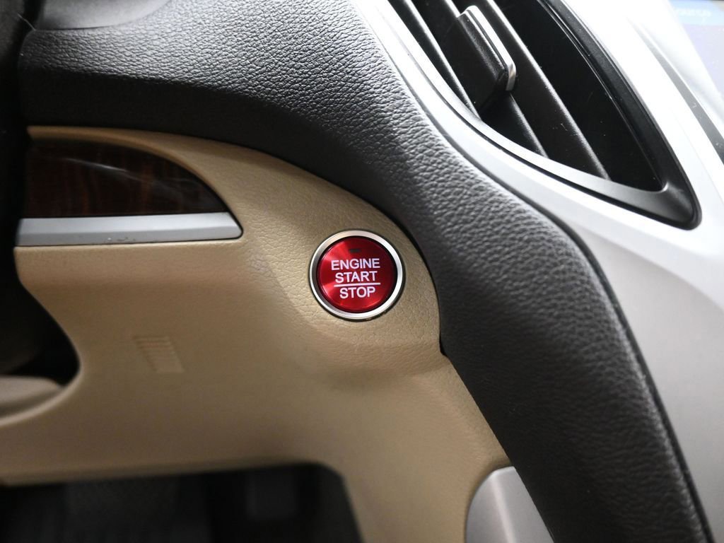 Used 2019 Acura TLX FWD image 44