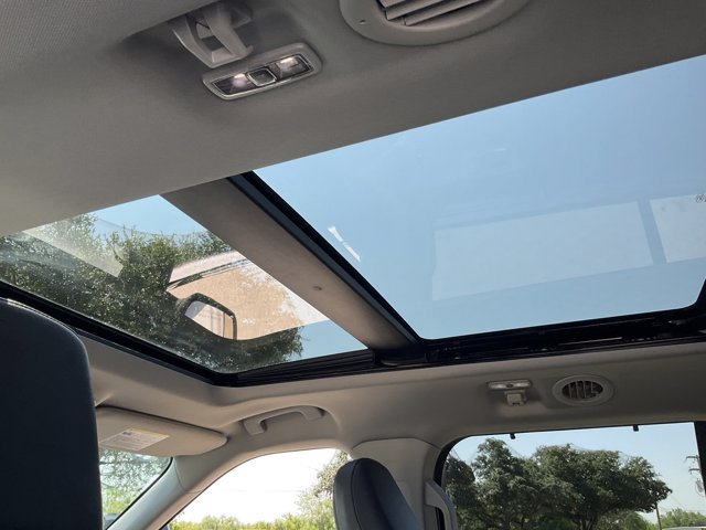 Certified 2023 Ford Explorer Limited w/ Limited Technology Package RWD image 13