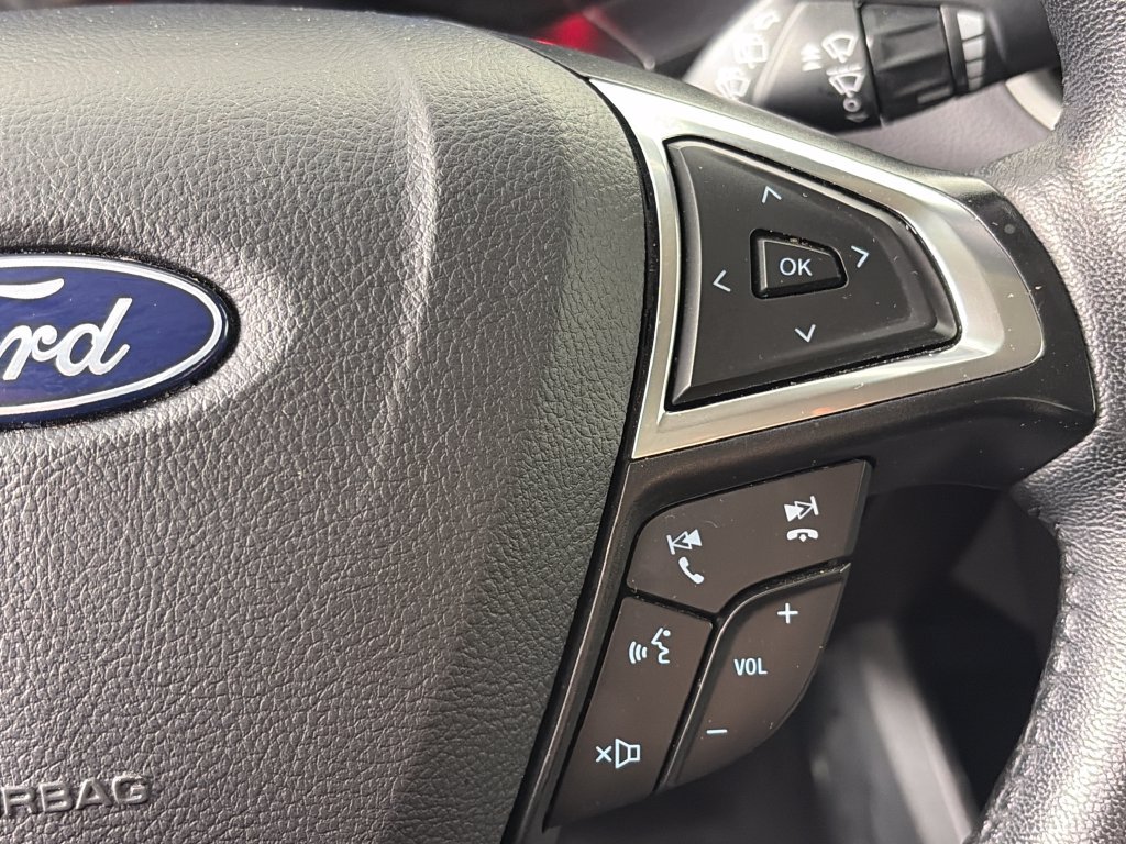 Certified 2024 Ford Edge SEL AWD/4WD image 18