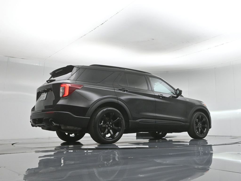 Certified 2024 Ford Explorer ST-Line w/ Class IV Trailer Tow Package RWD image 52