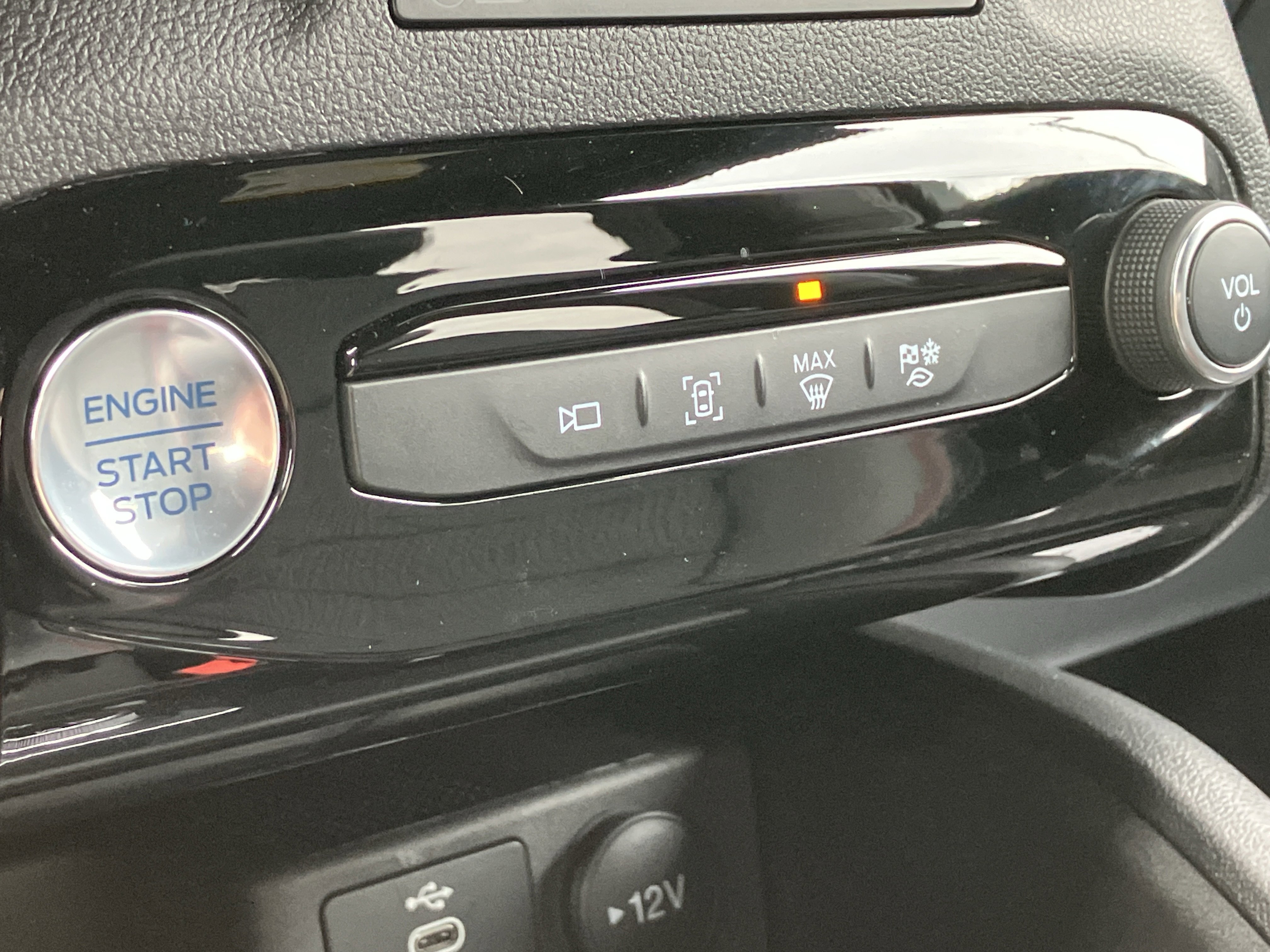 Certified 2025 Ford Escape ST-Line Elite w/ Tech Pack #2 image 31