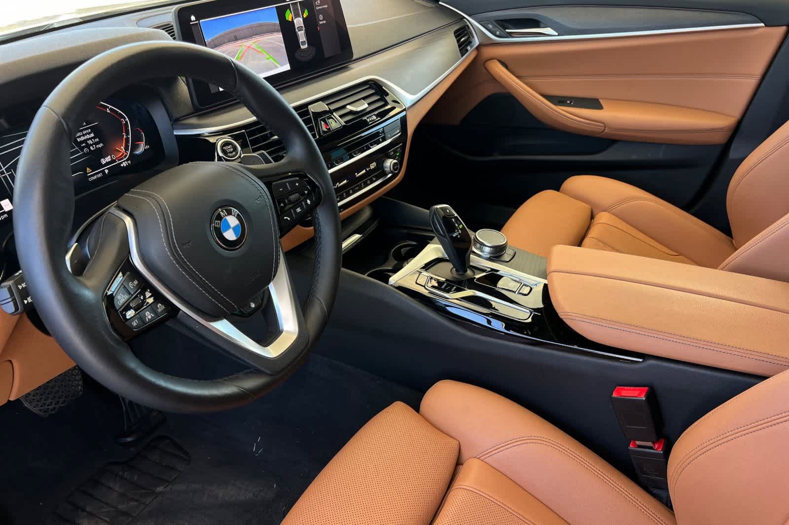 Used 2023 BMW 530i xDrive AWD/4WD image 12