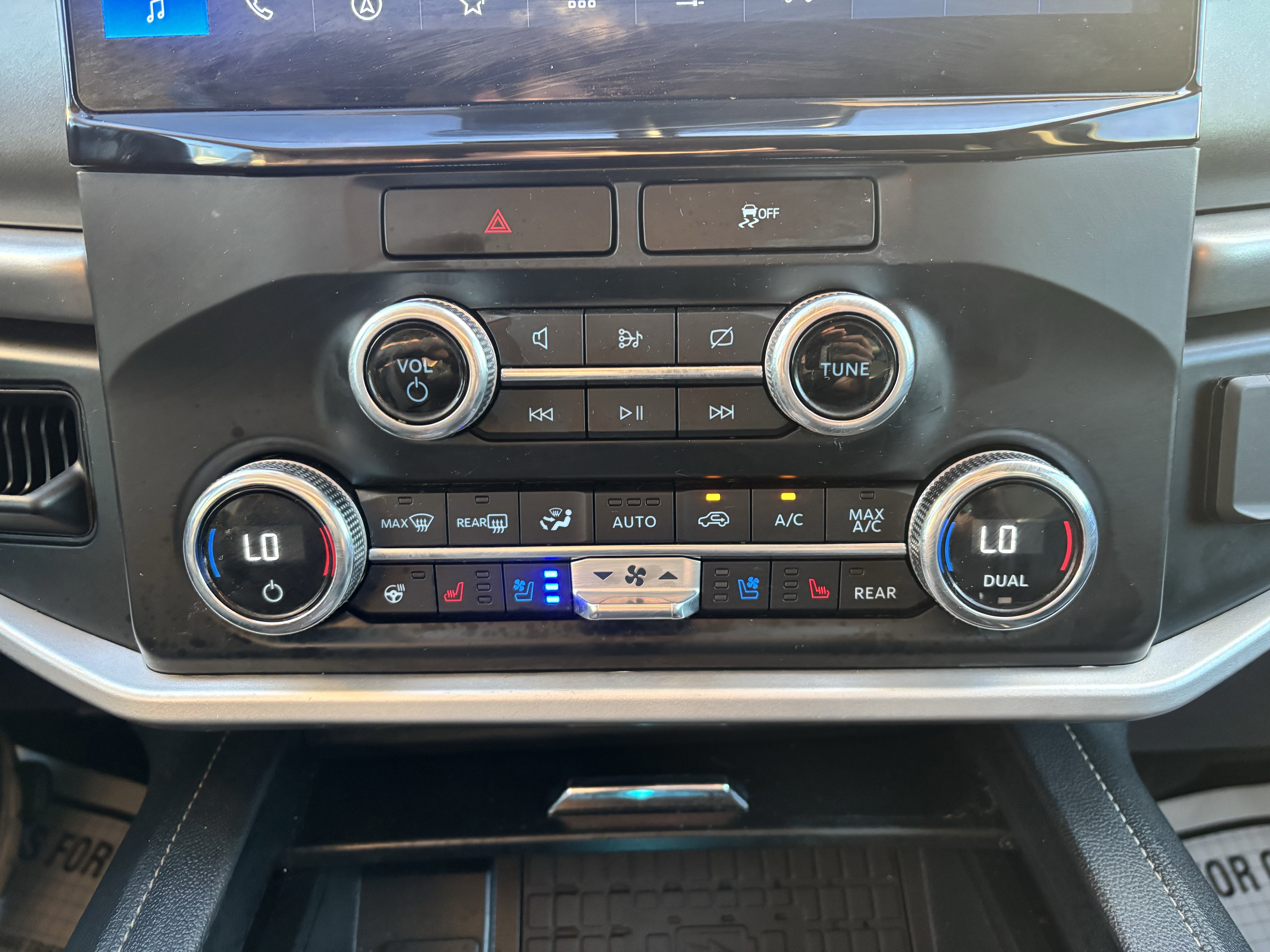 Certified 2022 Ford Expedition XLT image 37