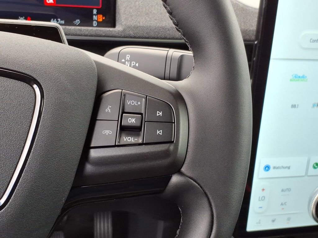 Certified 2025 Ford Mustang Mach-E Premium AWD/4WD image 17